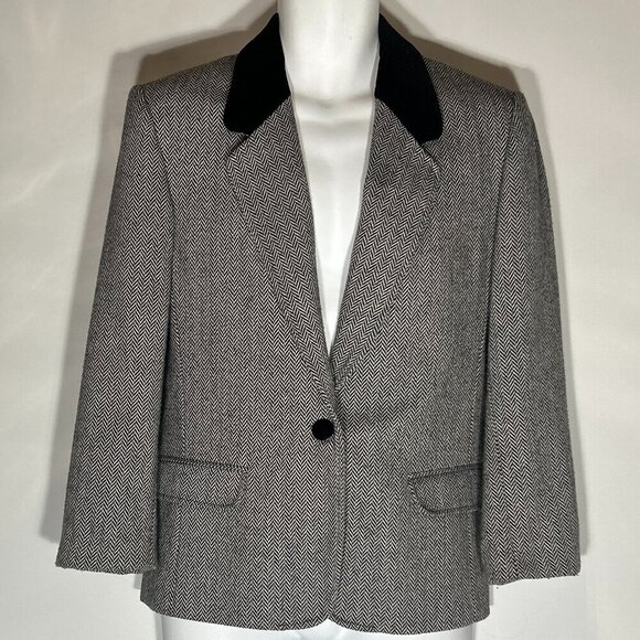 Russ Vintage SZ 12 Black herringbone 2 pc.suit office interview timeless 80's - Picture 2 of 15